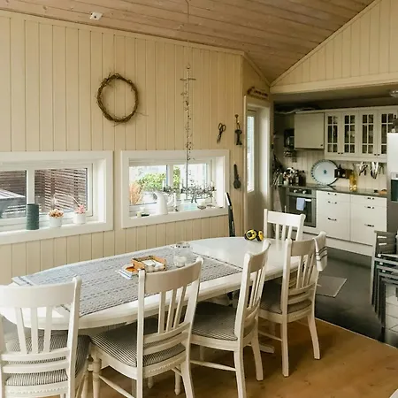 Feriehus Cozy With Okstrafjord View