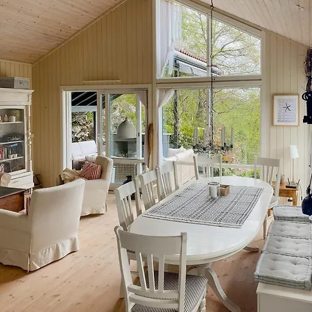 Tatil Evi Cozy With Okstrafjord View