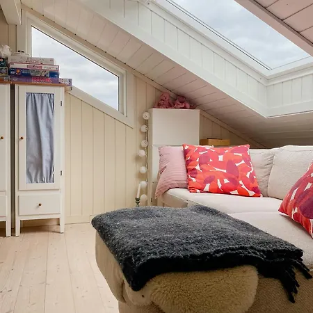 Cozy With Okstrafjord View Tatil Evi Jelsa